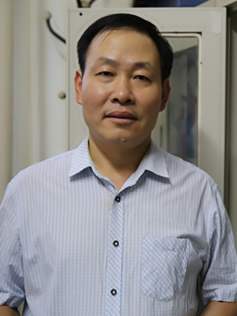 市实验高中名师——张志伟