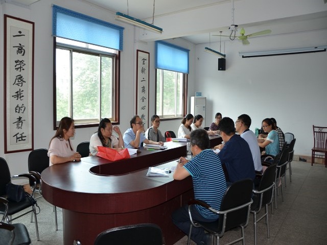 高中生物名师工作室联盟在宝丰二高举行学科交流活动