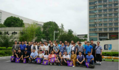 学习经验   提升自我---平顶山市实验高中外出学习活动报道