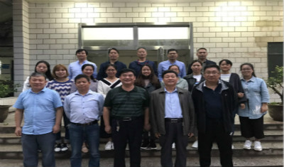 好时节 愿得年年中秋月——我校举办青年教师迎中秋座谈会