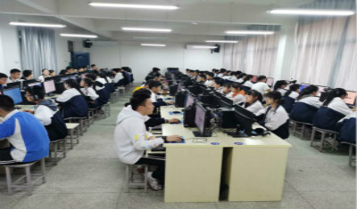 我校对学生资助工作情况进行问卷调查