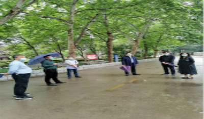 市教体局副局长张国顺一行莅临我校调研