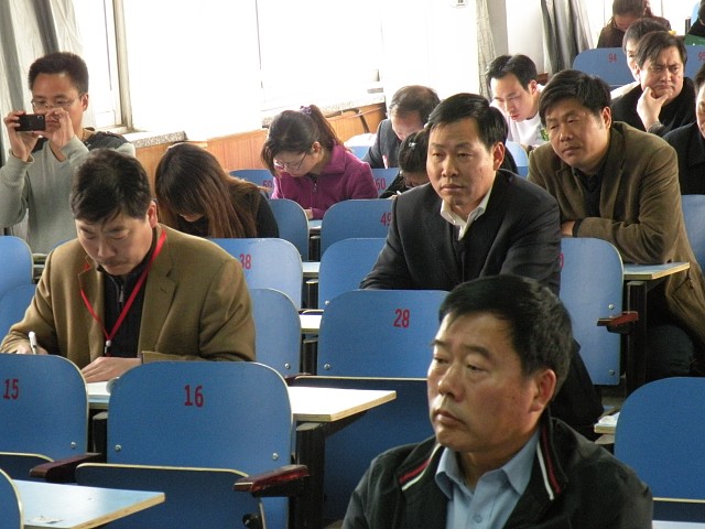 开展四个“重在”党课学习， 有序推进学校中心工作(图文)