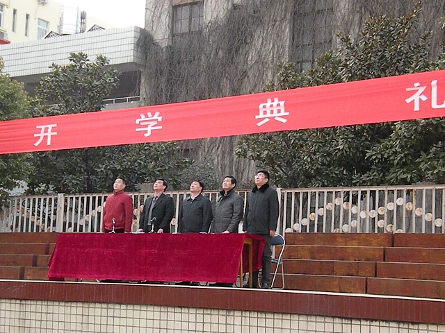 img006.jpg