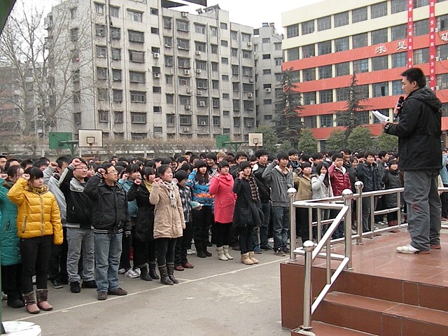 img004.jpg