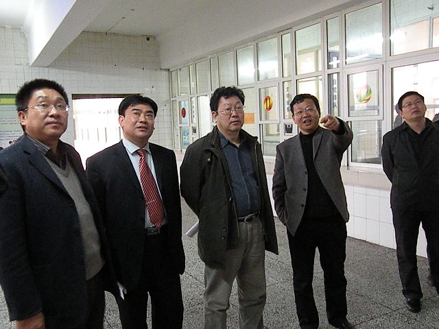 市实验高中迎接省一级学校食堂专家组评定验收