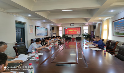 市实验高中师德专题教育专题报告　
