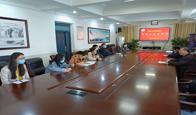 市实验高中召开2022年宣传工作专题会