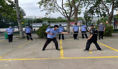 加强反恐防爆演练  筑牢校园安全屏障