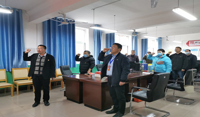 平顶山市实验高中物理党支部召开 学习党的二十大报告专题生活会